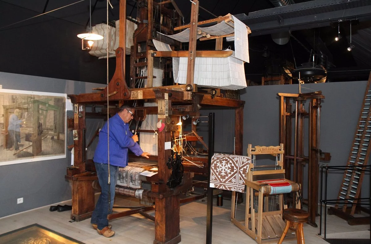 Musée du Tissage et de la Soierie