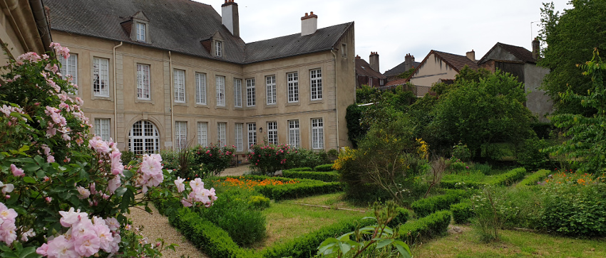 Museum d'Histoire Naturelle Jacques de La Comble