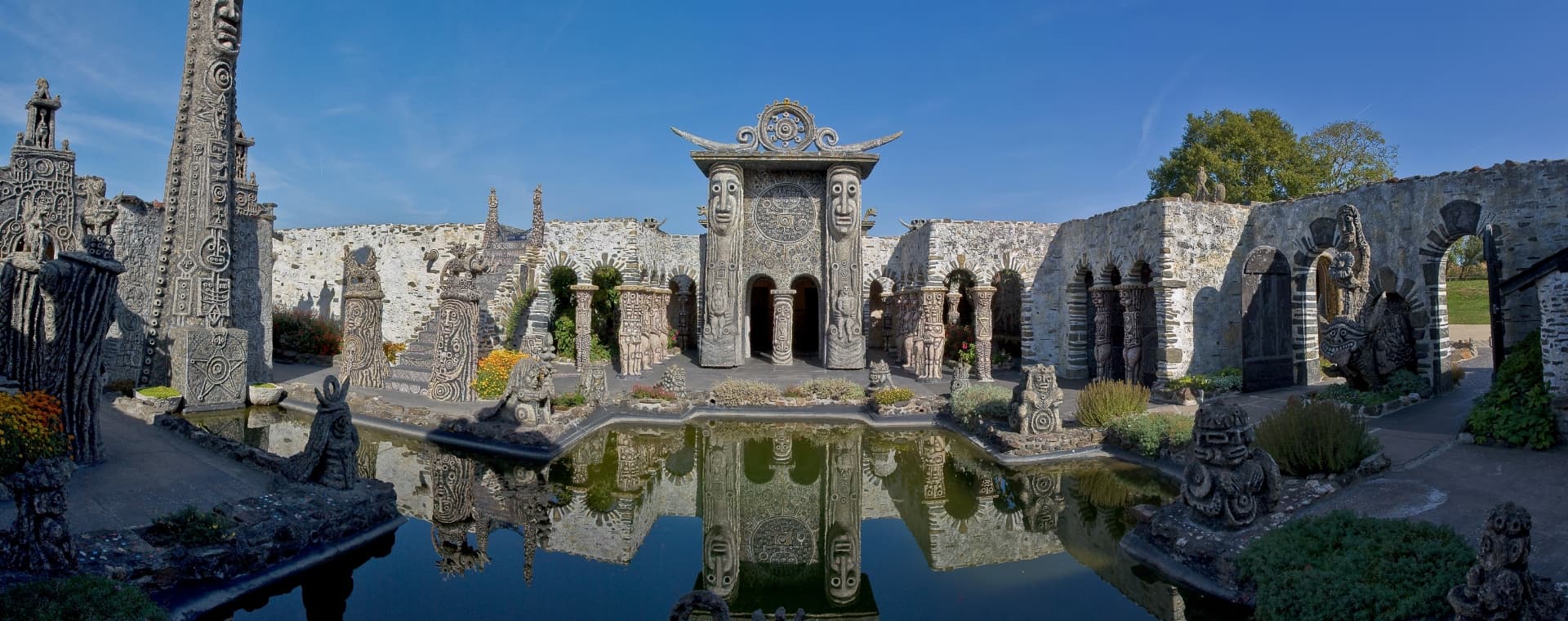 Musée Communal Robert Tatin