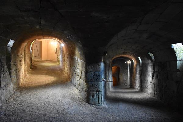Musée de la Citadelle de Bourg, Souterrain et Calèches