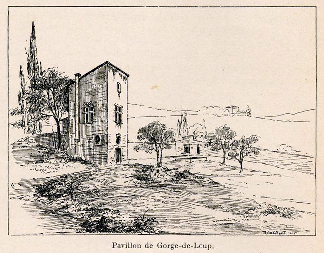 Fourvière n’a pas l’apanage des maisons religieuses. Découvrez les bâtiments restants de la maison Bini datant de 1530 et du couvent de la Trappe magnifié par son imposant portail de pierre. Fourvière n’a pas l’apanage des maisons religieuses. Découvrez les bâtiments restants de la maison Bini datant de 1530 et du couvent de la Trappe magnifié par son imposant portail de pierre.