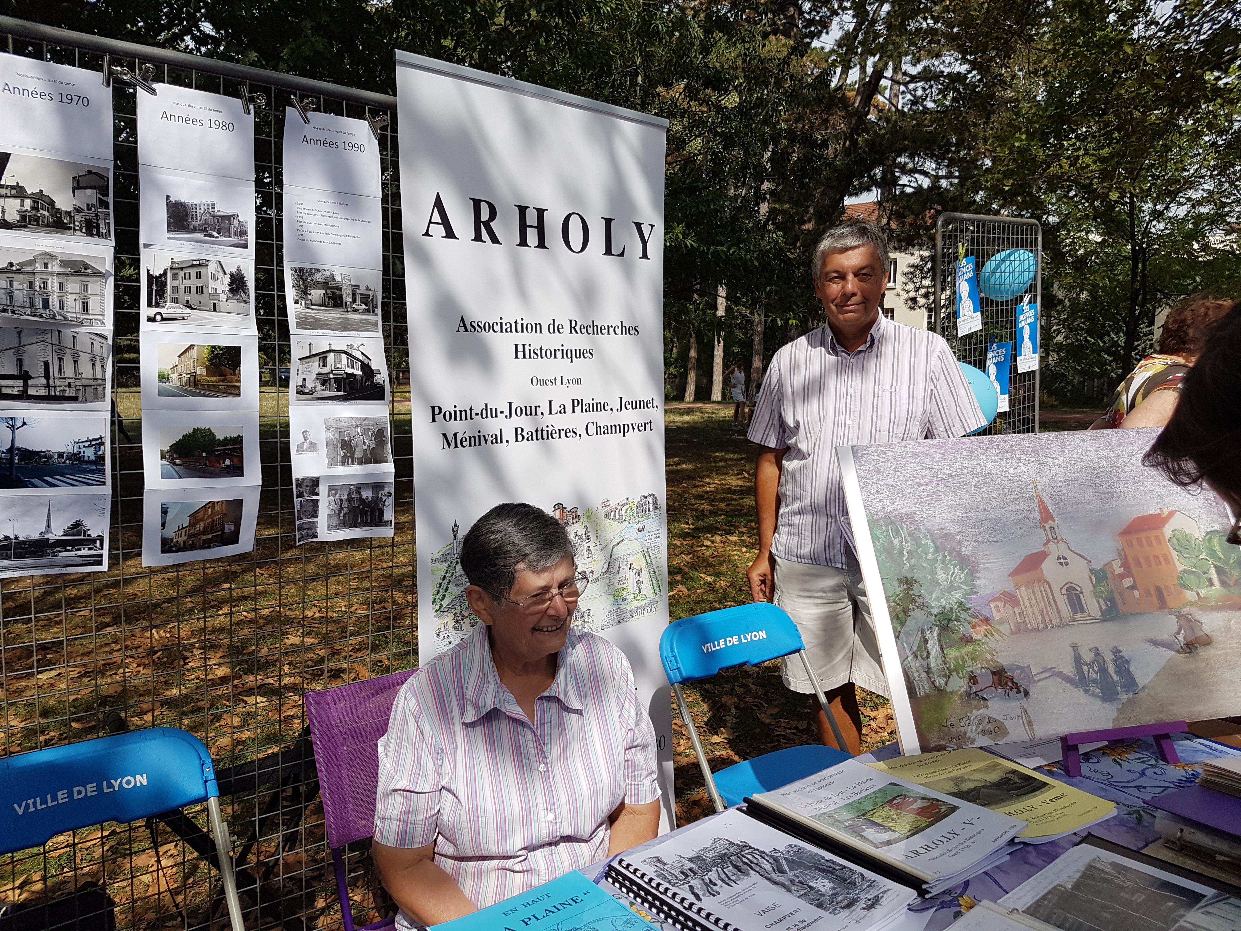 ARHOLY au Forum des Associations dans le Parc de la Mairie ARHOLY au Forum des Associations dans le Parc de la Mairie