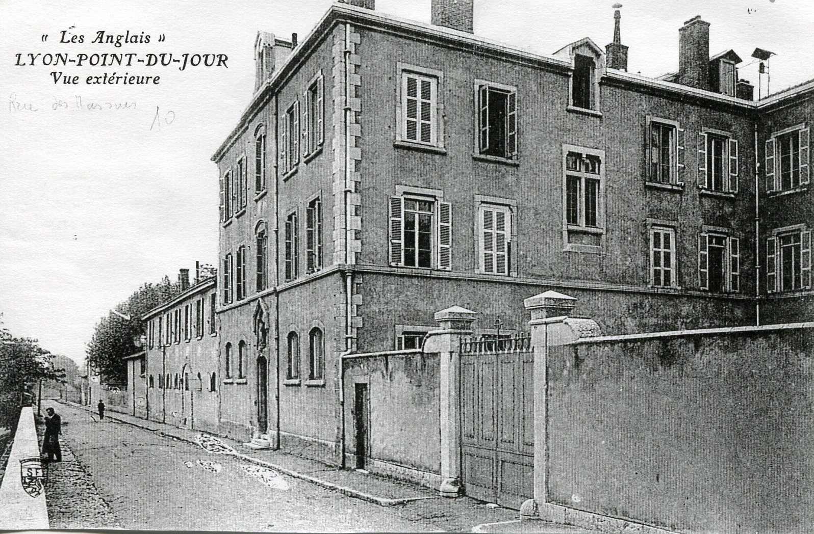 Le domaine "des Anglais" ou du "Sacré-Cœur" ou la "Roseraie"