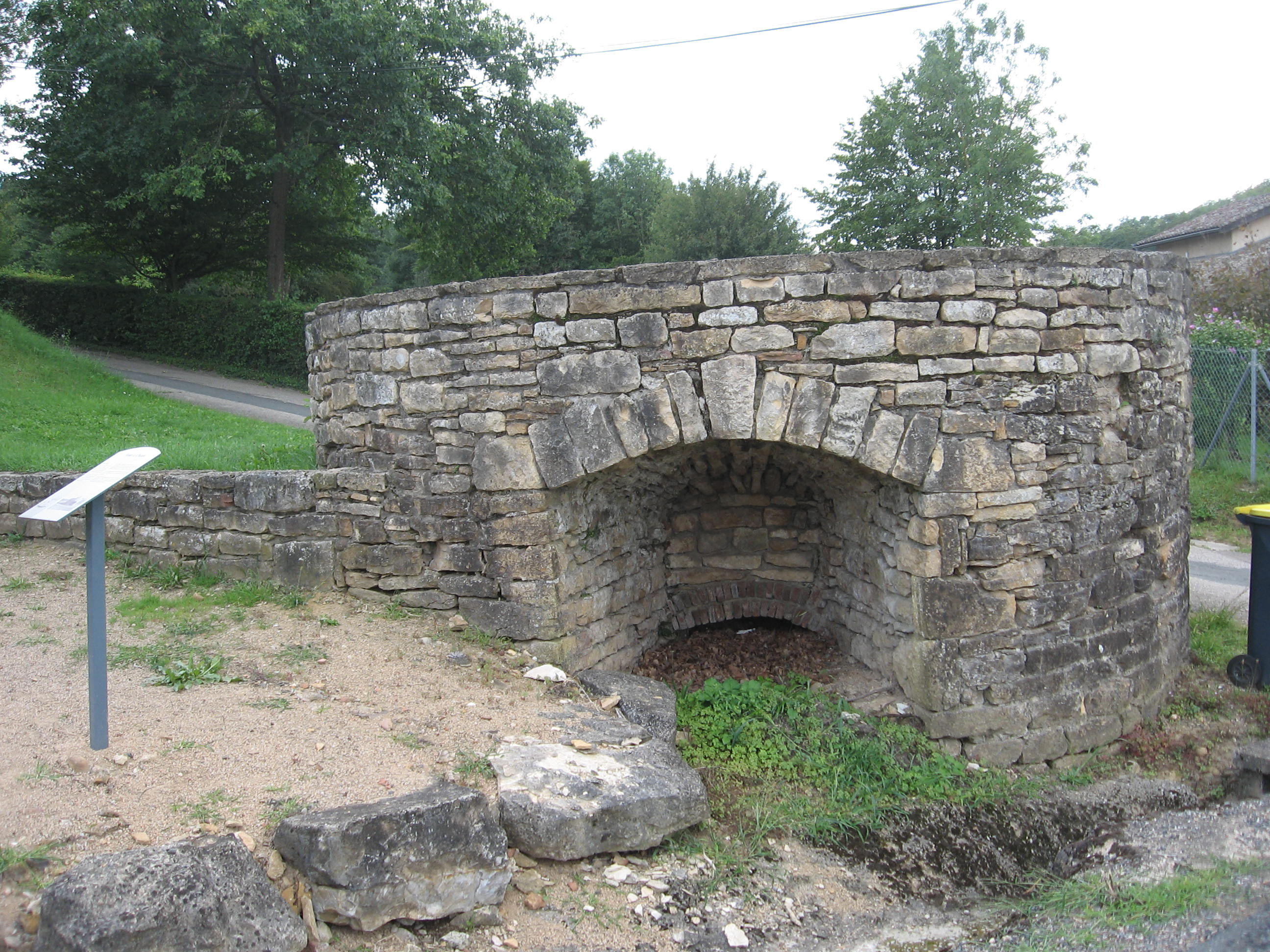 Histoire de POMMIERS en BEAUJOLAIS