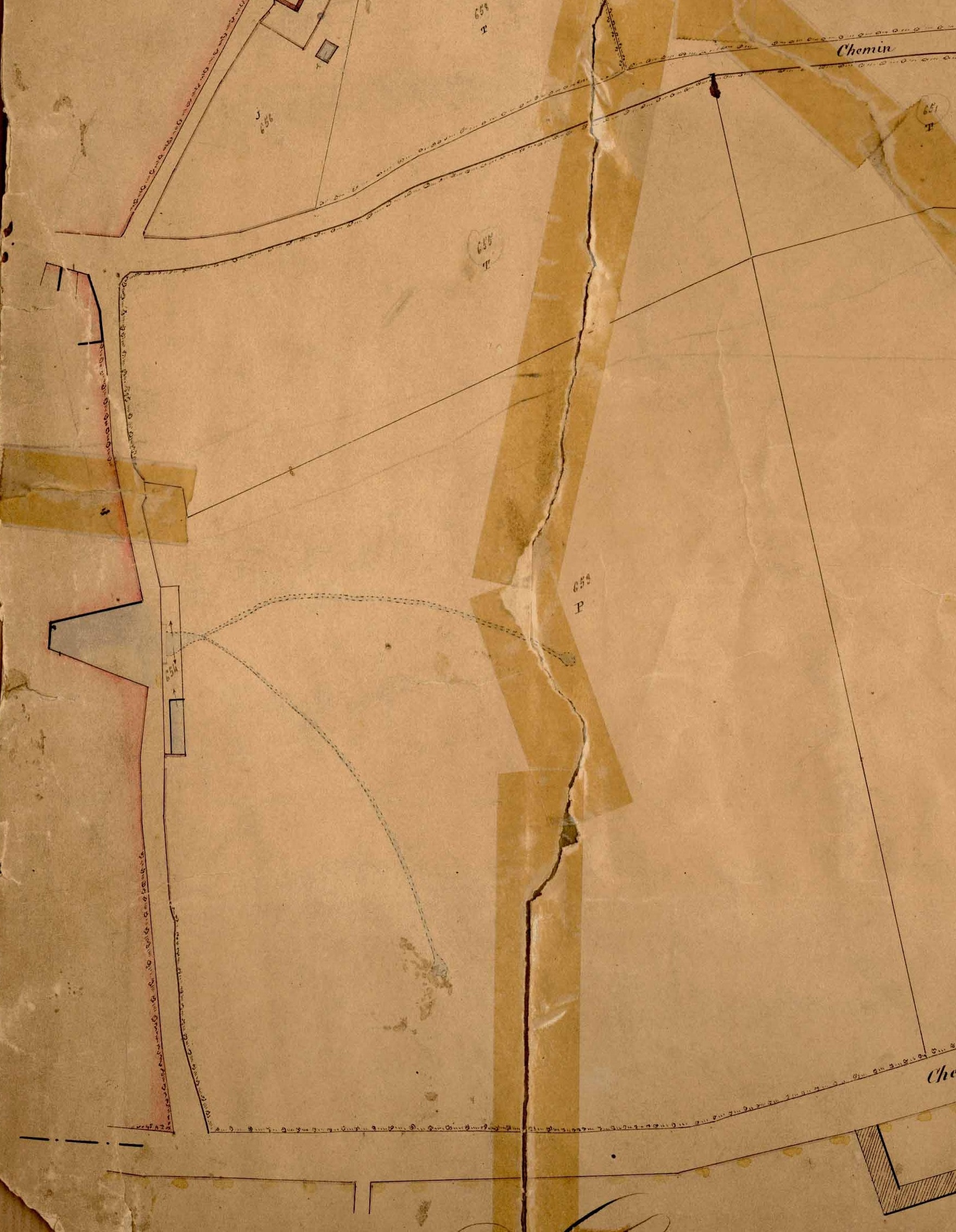 Détail du cadastre napoléonien de 1831 montrant deux sources et une pièce d'eau de part et d'autre du chemin de l'Etang (ADMR 3P999). Détail du cadastre napoléonien de 1831 montrant deux sources et une pièce d'eau de part et d'autre du chemin de l'Etang (ADMR 3P999).