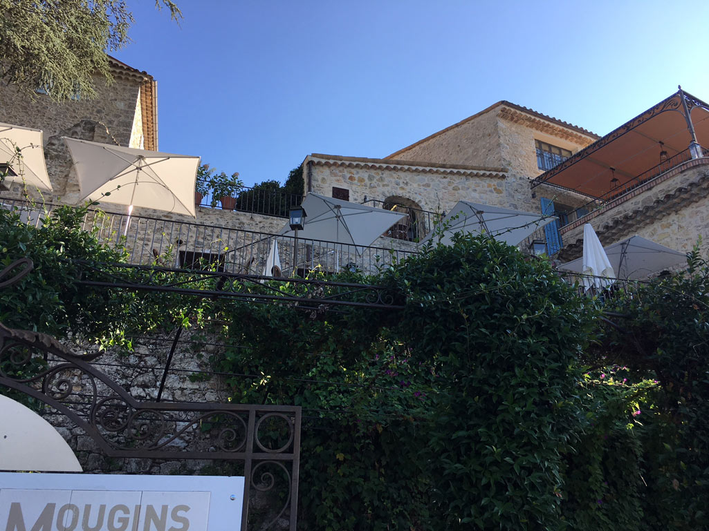 Mougins